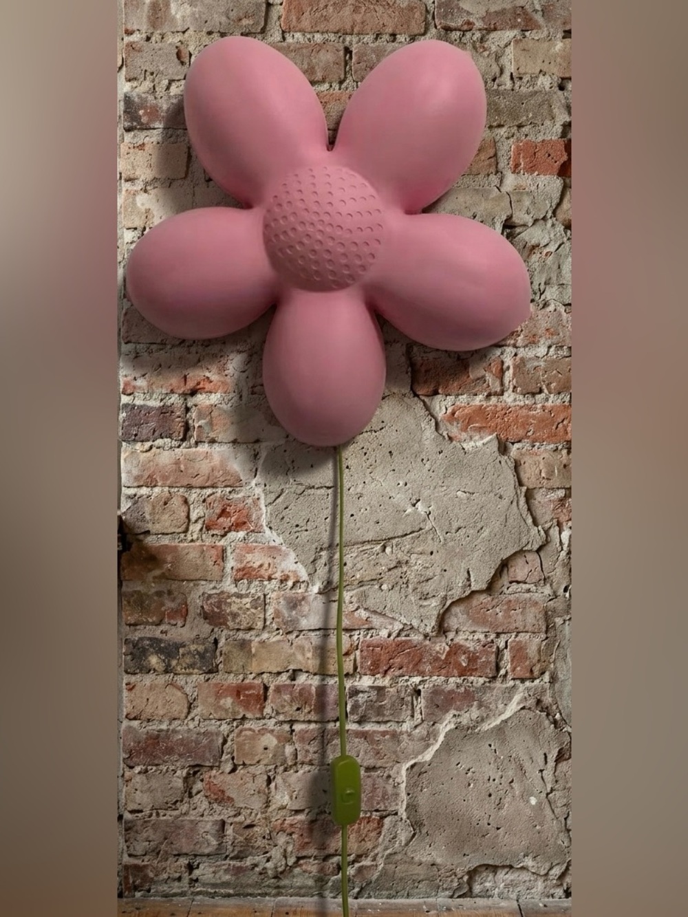 IKEA Smila Blomma Flower Wall Lamp